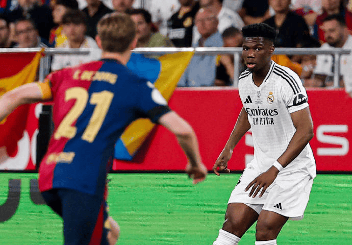 皇马一月内三线溃败！杯赛全出局恐迎"四大皆空"，西甲夺冠仅剩理论可能